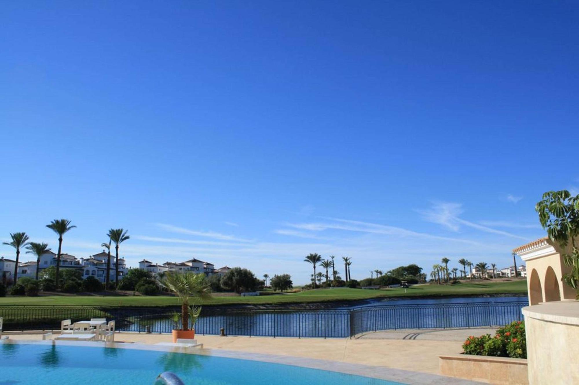 Doubletree By Hilton La Torre Golf Resort Roldán Kültér fotó Golf course in El Alamein